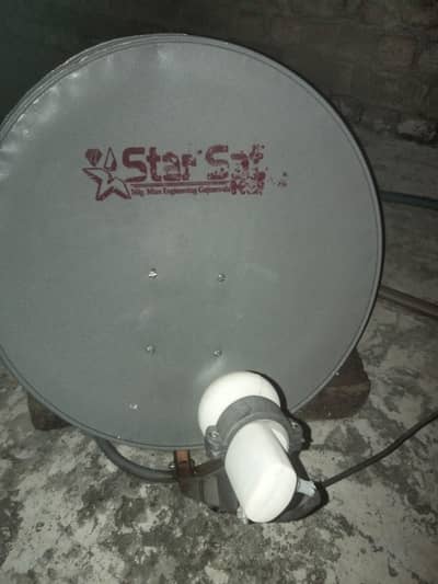 just like a new dish and with lnb urgent for sale