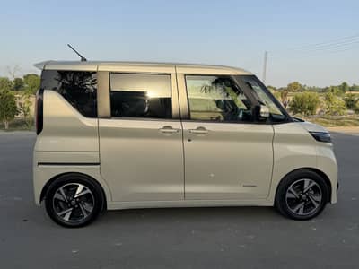 Nissan Roox 2026