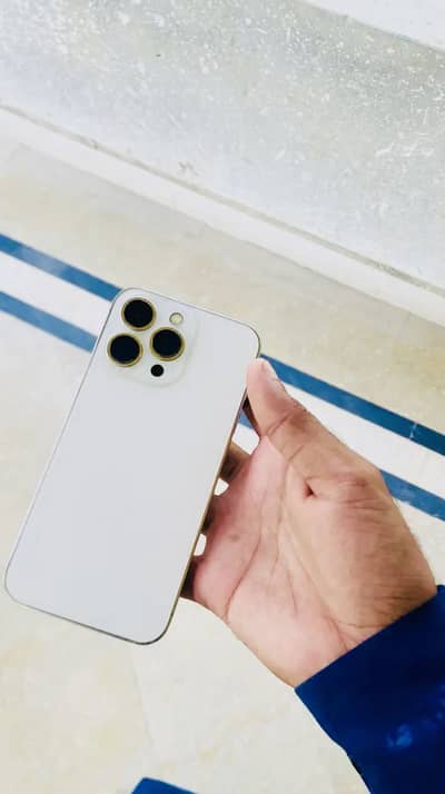 Apple iPhone 13 Pro
