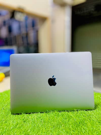 MacBook Air M1