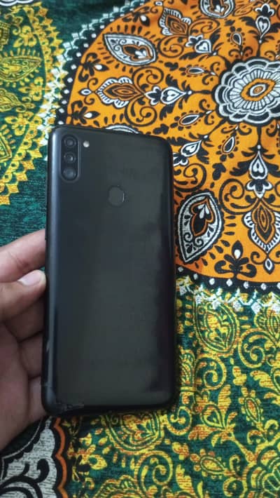 Samsung Mobile M11