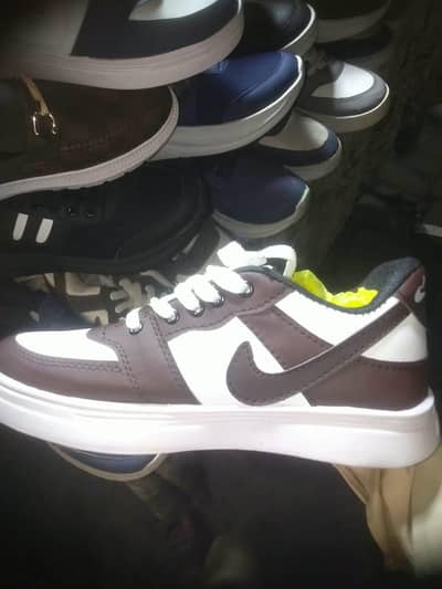 New stock branded shoes
