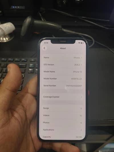 Apple iPhone 12
