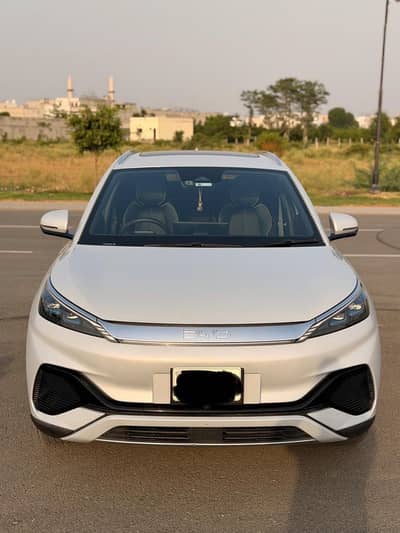 BYD Atto 3 model 2024