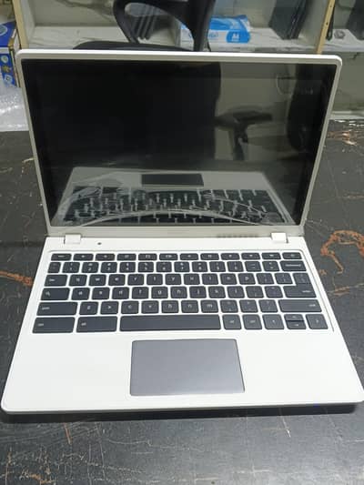 ACER LAPTOP TOUCH SCREEN 4GB RAM 128GB SSD