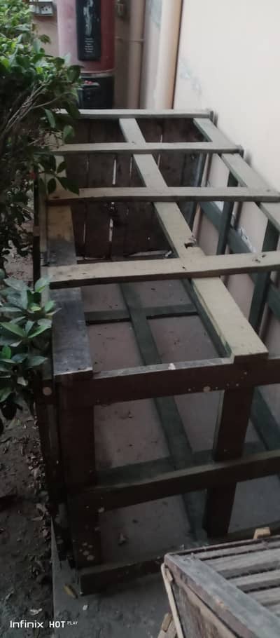 Wood packing for fridge, washing machine, and other atem