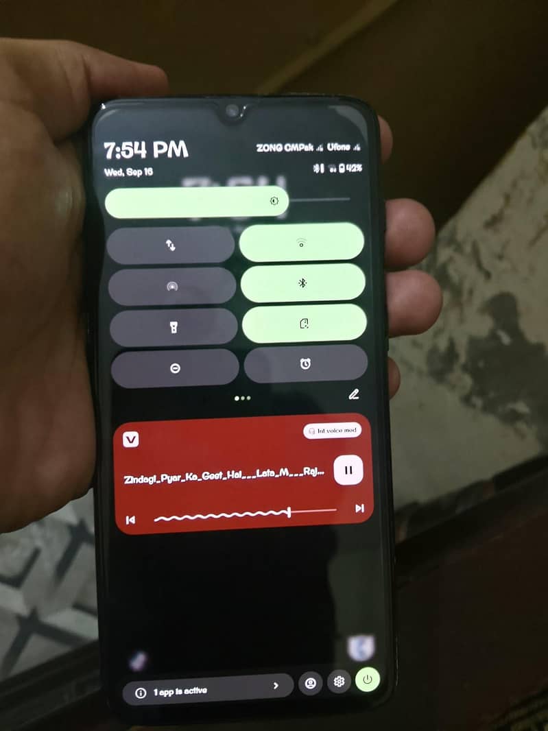 One Plus 6T 1