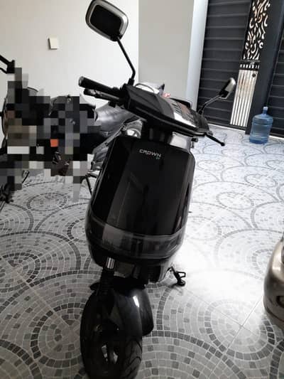 crown scooty for sale