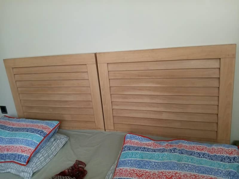Bed with wardrobe 0