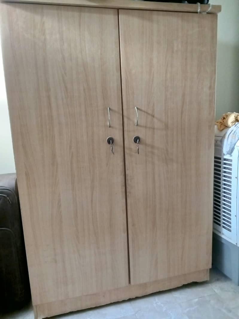 Bed with wardrobe 4