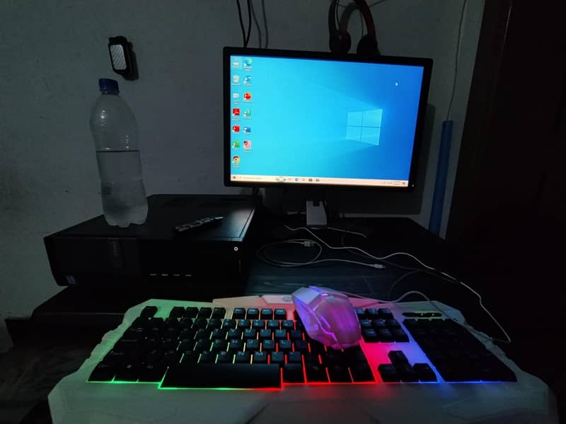 Computer 0