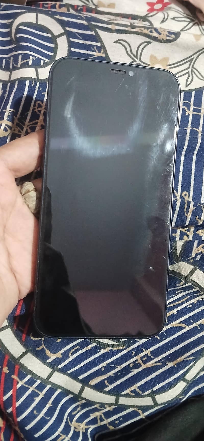 Apple iPhone 12 2