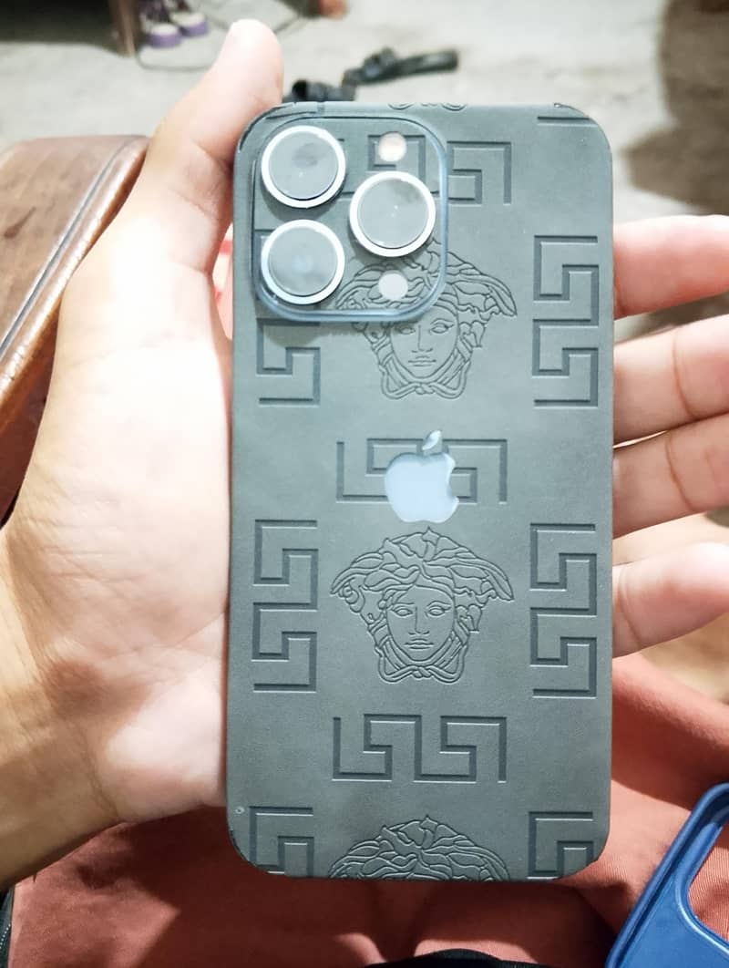 Apple iPhone 13pro 5