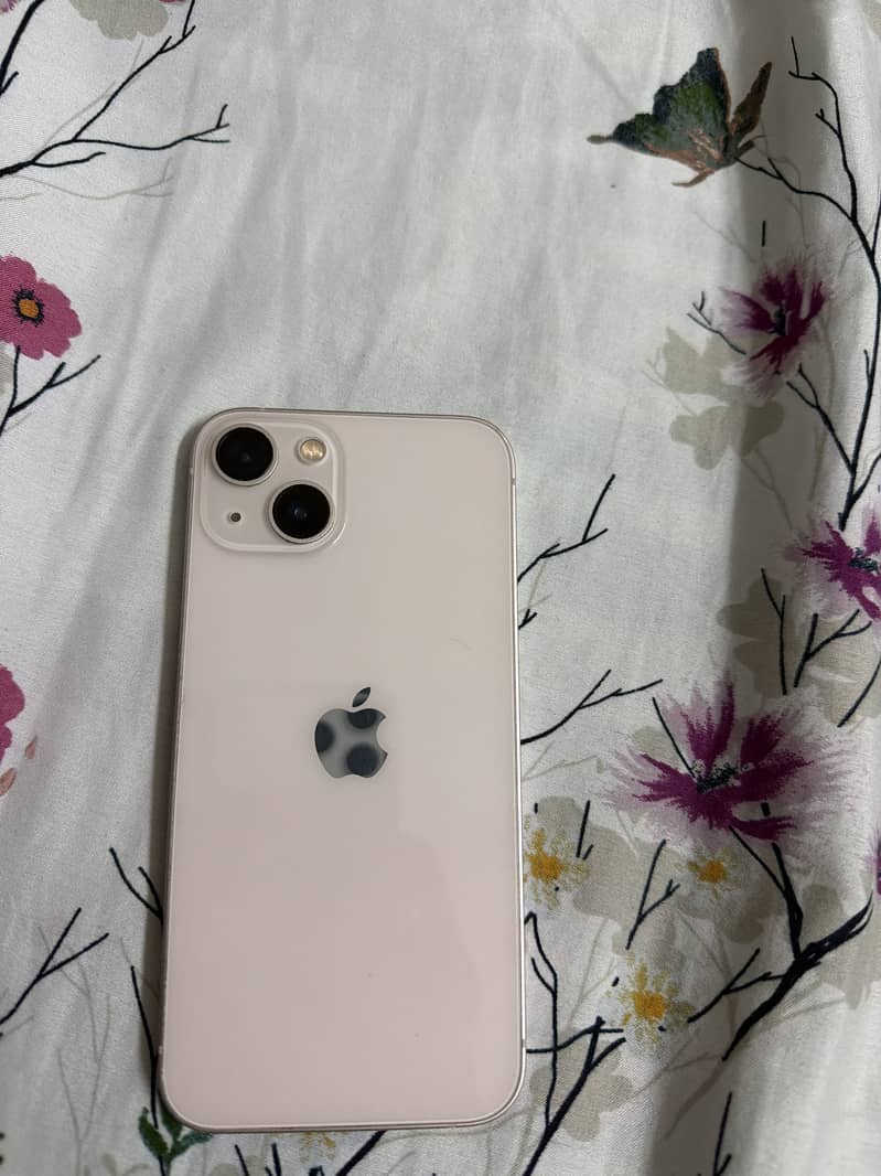 Apple iPhone 13 0