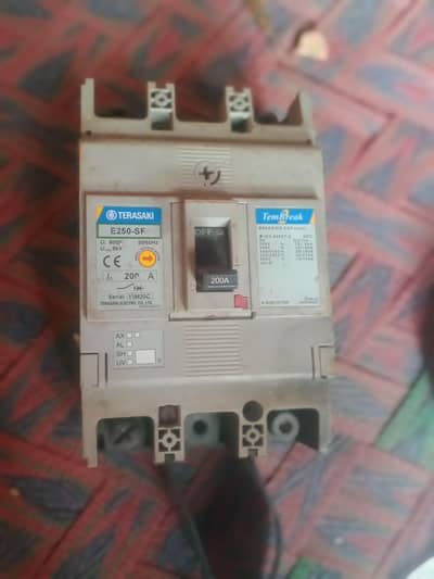 200amphare breaker