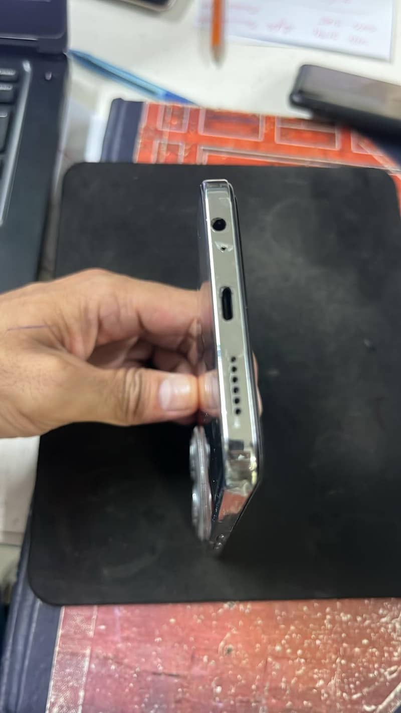 techno spark 30 pro 1