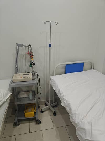patient bed,couch,trolley,BP apparatus,medicine,