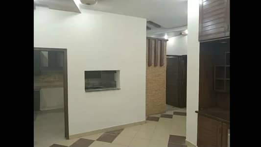 2 KANAL HOUSE WITH 11 BEDROOMS IS AVAILABLE FOR SILENT OFFICE, HOSTEL, SOFTWARE HOUSE ETC