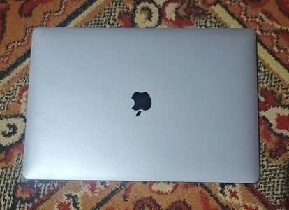 Macbook pro 2017