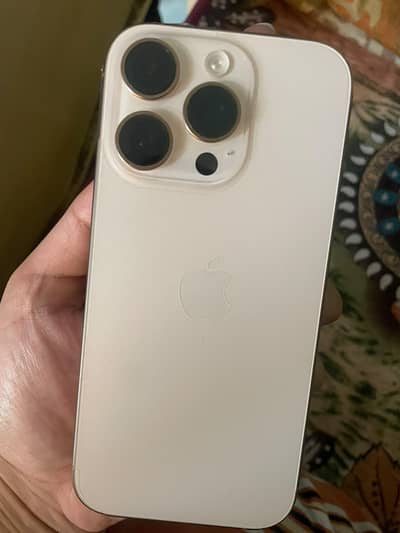 Apple iPhone 16 Pro