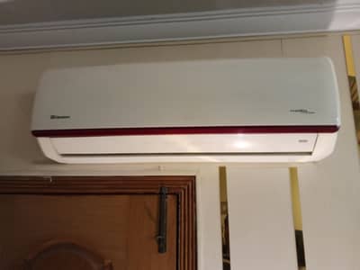 dawlence health zone 1.5 Ton Inverter AC for sale Rawalpindi