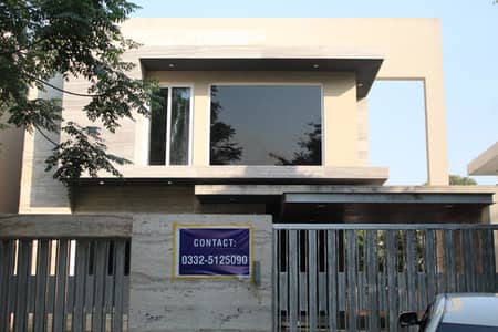 F 7/2 555 sy House for rent with Swimming Pools