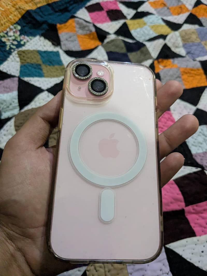 Apple iPhone 15 plus 1