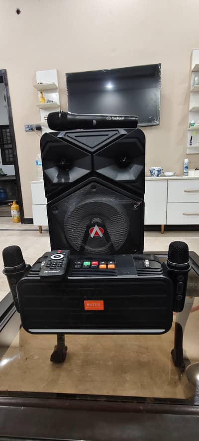 speakers