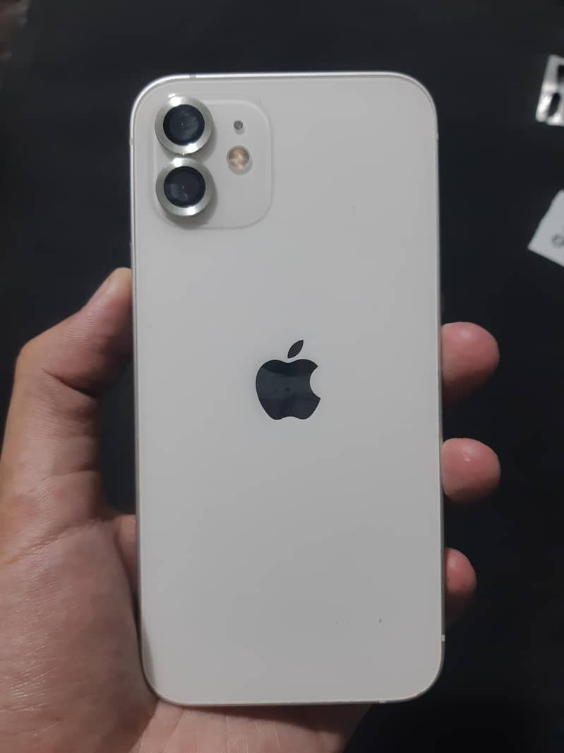 Apple iPhone 12 5