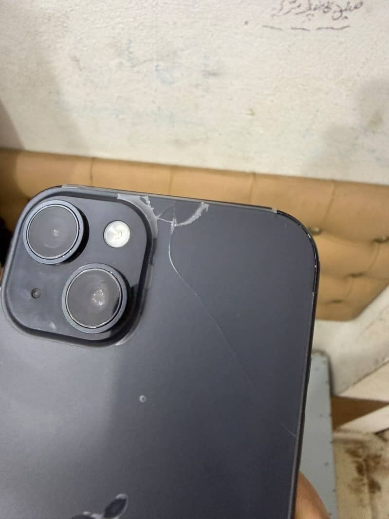 Apple iPhone 15 3