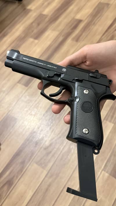 Metal toy gun with heavy weight