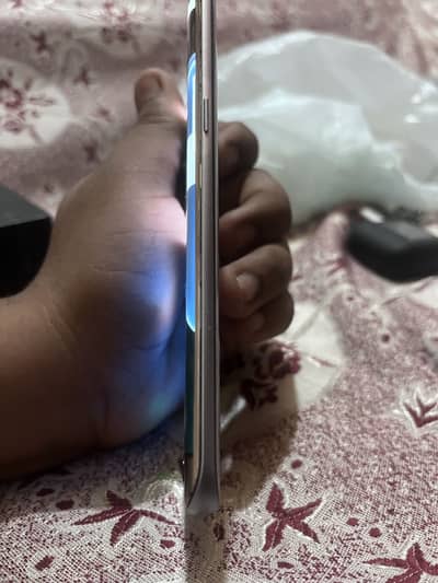 Samsung Mobile S7 Edge