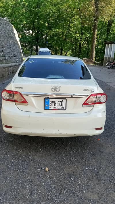 Toyota Corolla GLI 2011
