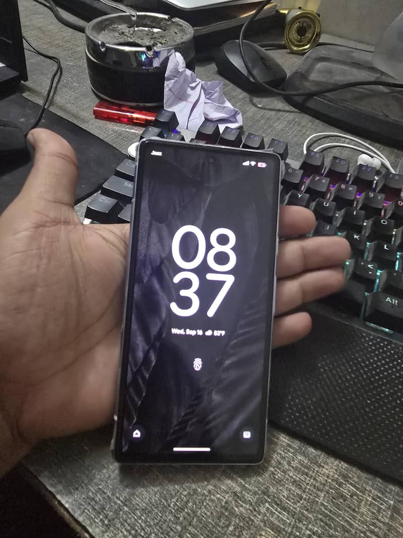 Google Pixel 7a 1