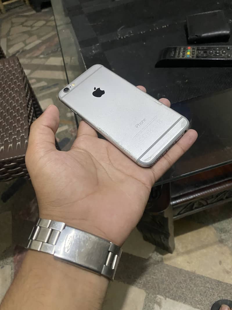 Apple iPhone 6 1