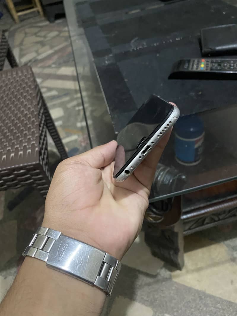 Apple iPhone 6 6