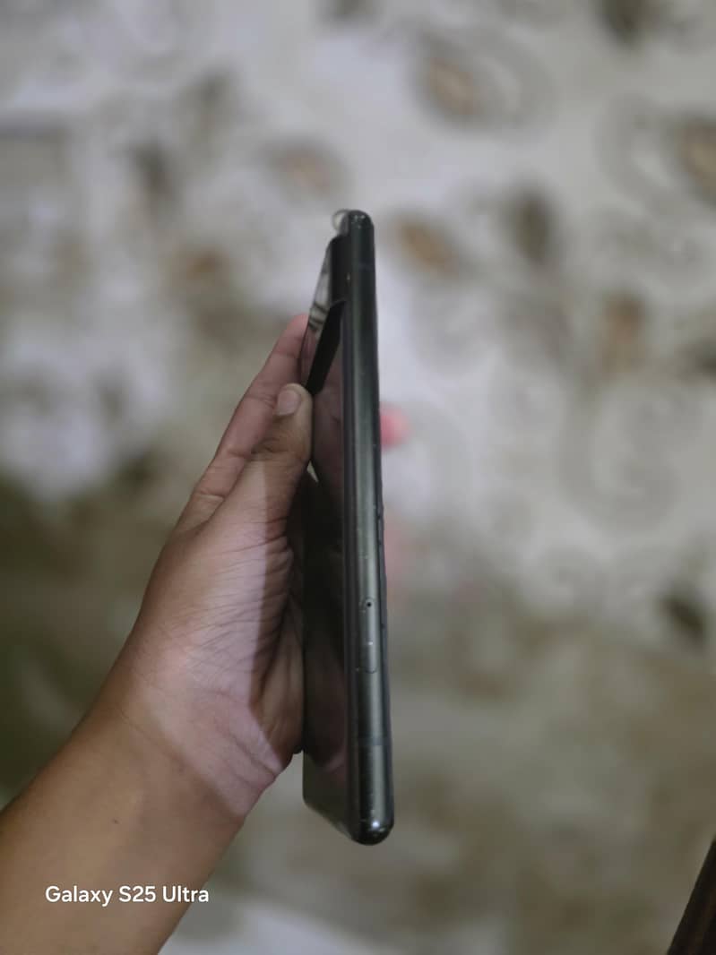 Google Pixel 6 4