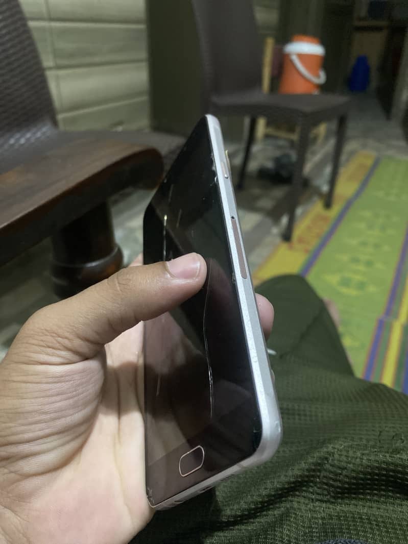 Samsung Mobile A7 2