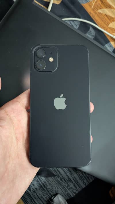 Apple iPhone 12
