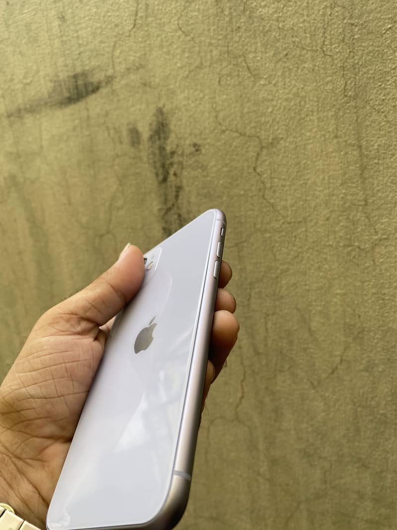 Apple iPhone 11 1