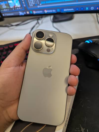 Apple iPhone 16 Pro JV