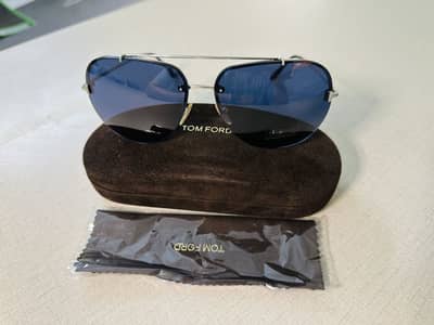 Chopard, Wayfarer, Tomford, Dolce, David Beckham etc