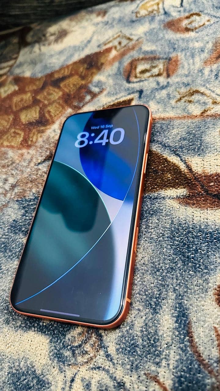 Apple iPhone 17 Pro Max 1