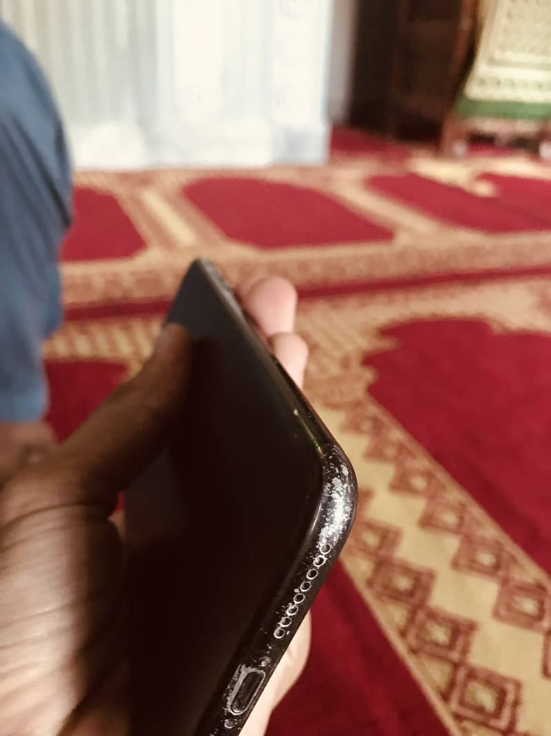 Apple iPhone 7 Plus 5