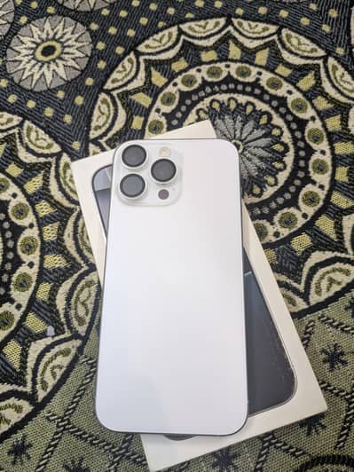 Apple iPhone 16 Pro Max
