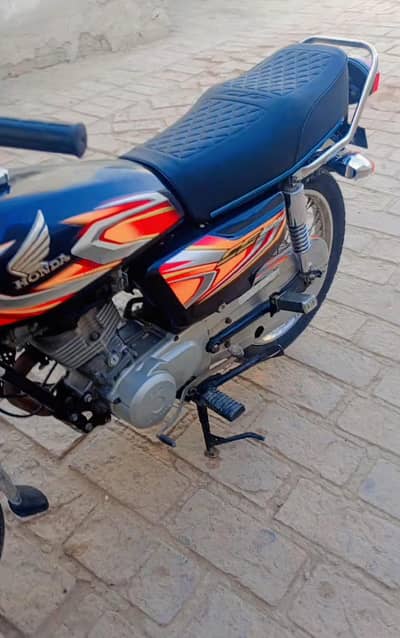 125 bike 2022