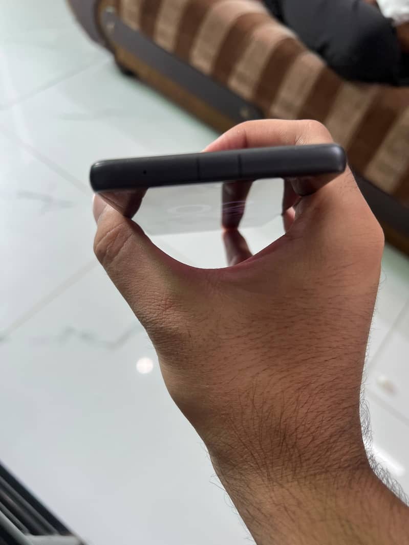 Google Pixel 7a 3