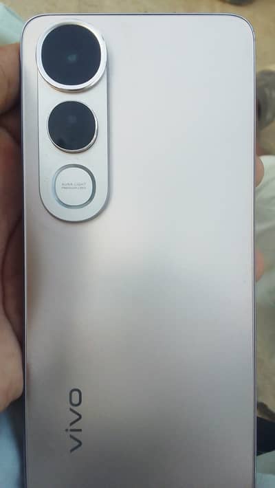 Vivo V50 Lite