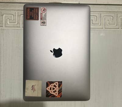 Macbook pro 2017 13 inch