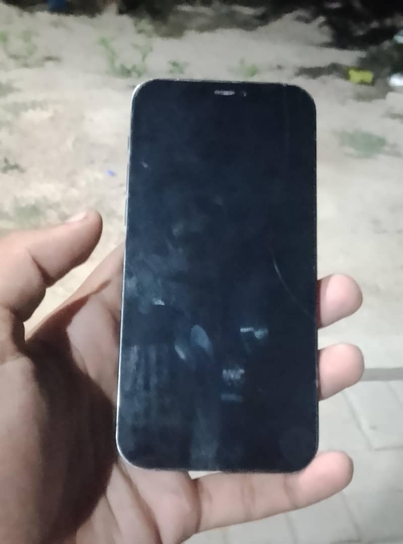 Apple iPhone 12pro 0